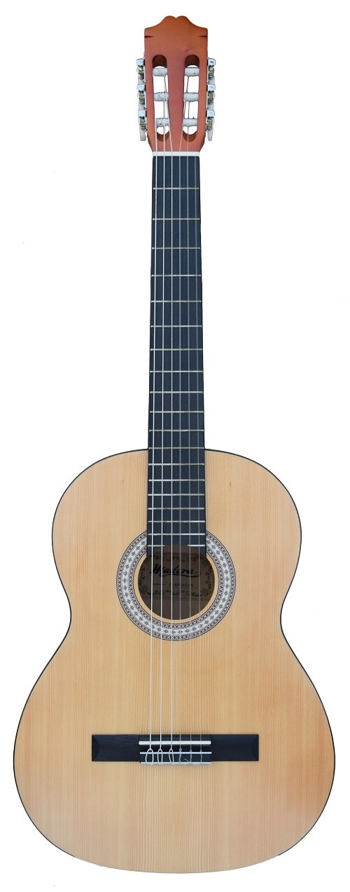 MADERA SPBAS39N CLASSICAL GUITAR